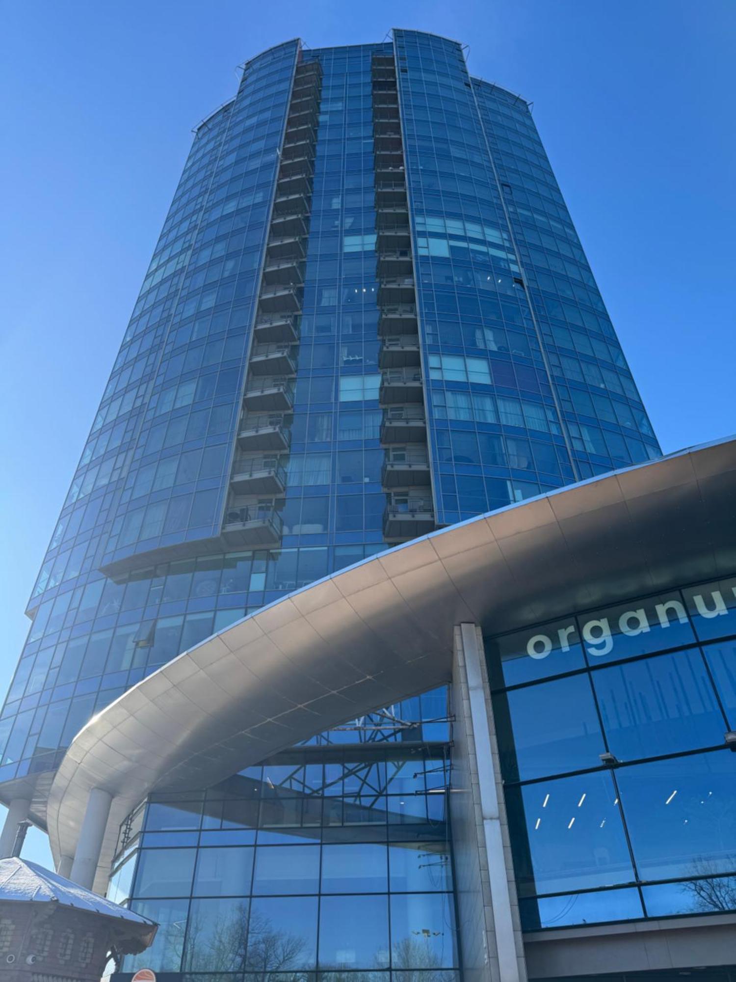 Helios Luxury Apartment In Vilnius Skyscraper Exterior photo